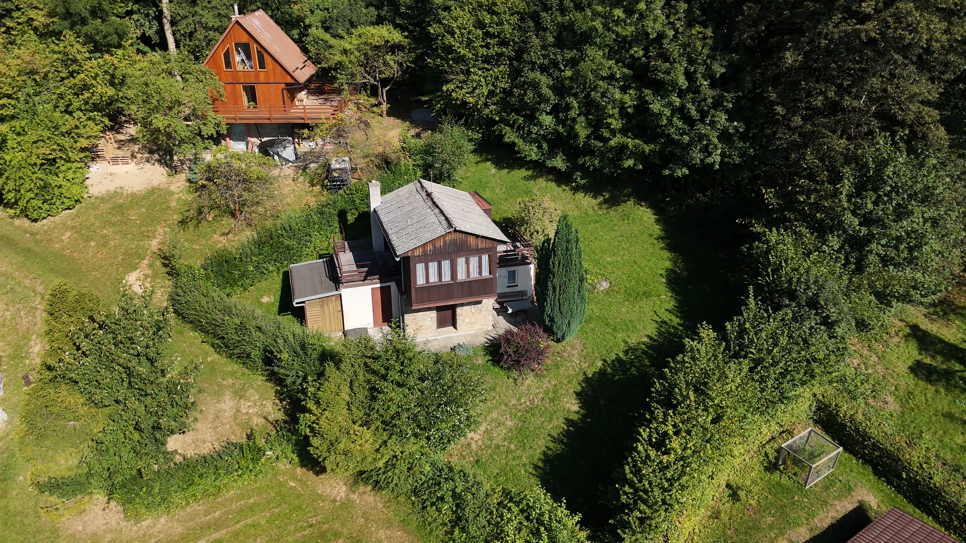 Prodej chaty na Chvalčově s výhledem na Hostýnské vrchy